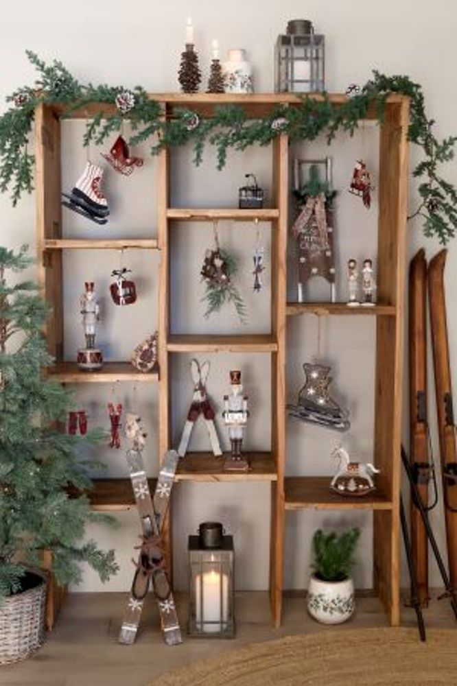 Noël Nøtteknekker med kalender fra Chique Antique