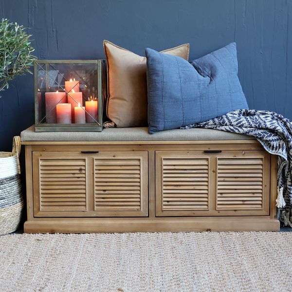 Hovedbilde Benk med pute og vippeskuffer fra Chic Antique