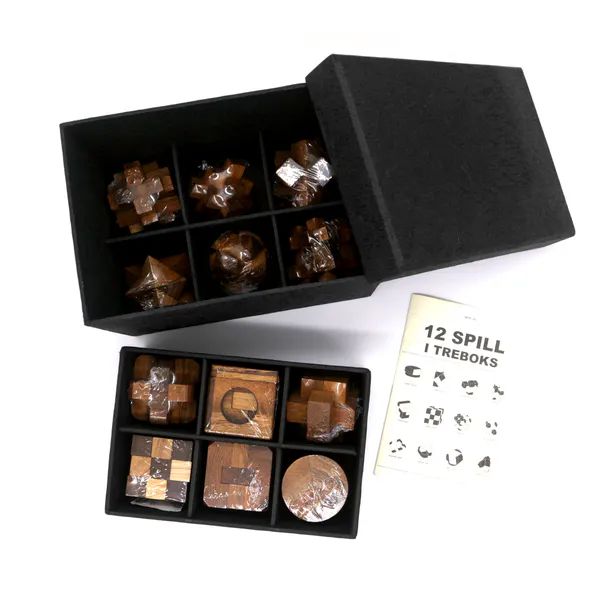 Hovedbilde 12 IQ-nøtter i gaveboks