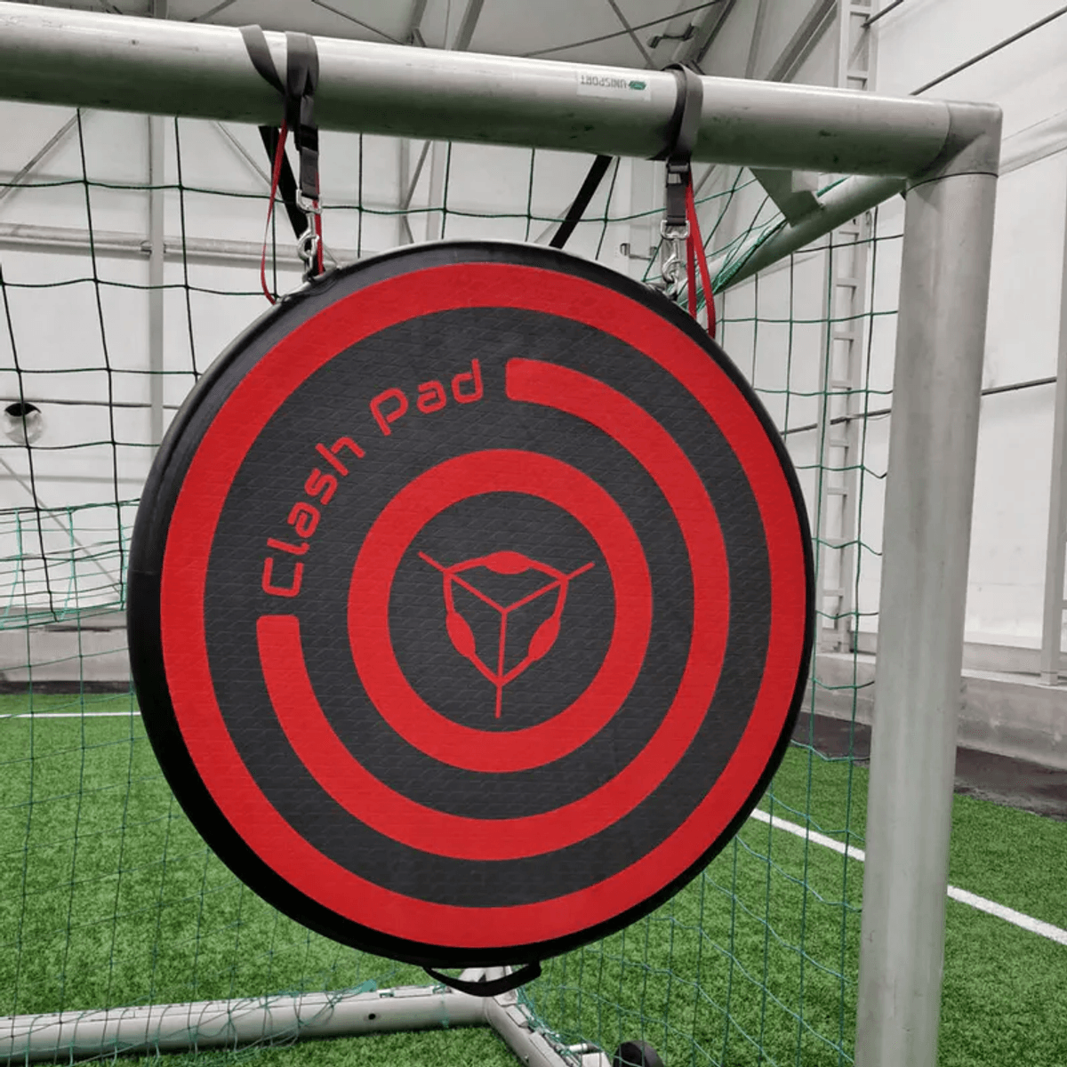 Stor Fotballblink med treningskjegler og tau