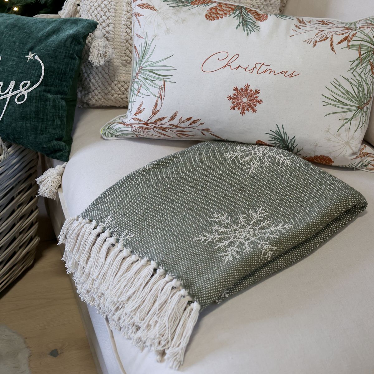 Oliven Pledd av overskuddsgarn med iskrystaller - Chic Antique