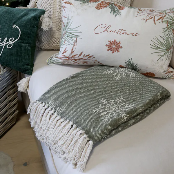 Hovedbilde Oliven Pledd av overskuddsgarn med iskrystaller - Chic Antique