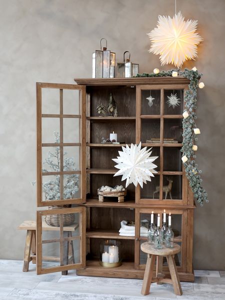 Hovedbilde Vitrineskap Med 4 Dører/Hyller Fra Chic Antique