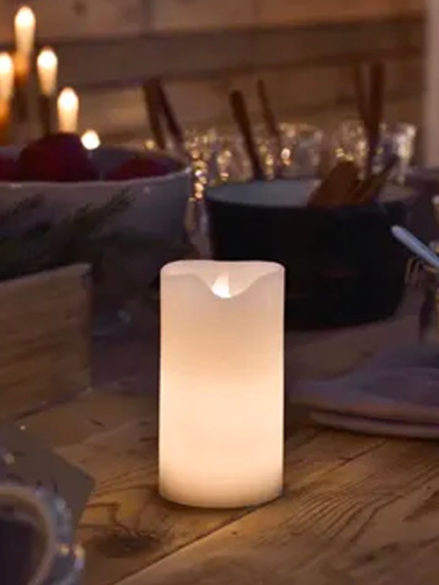 Kubbelys / vokslys med ledlys og timer - 15 cm