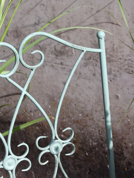 Hovedbilde Kafésett med 2 stoler og 1 bord fra Chic Antique