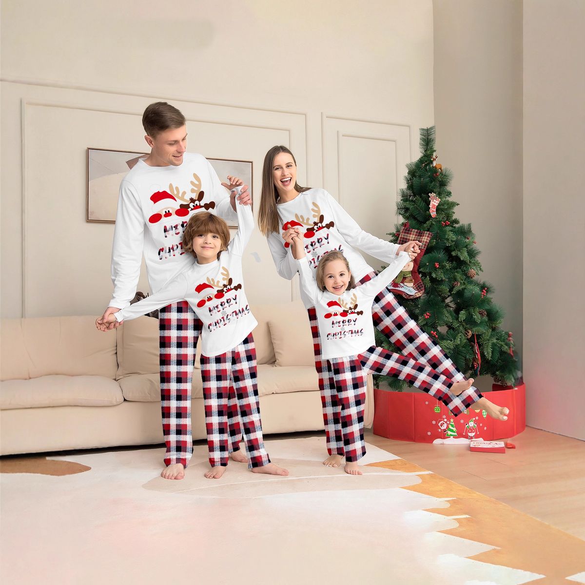 Julepyjamas Merry Christmas til barn- Match hele familien