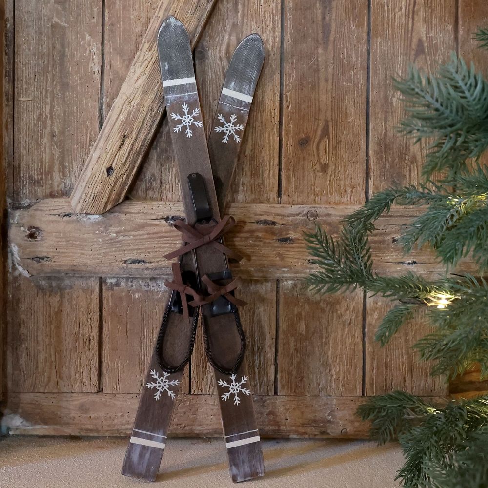 Vintage ski til dekor fra Chic Antque