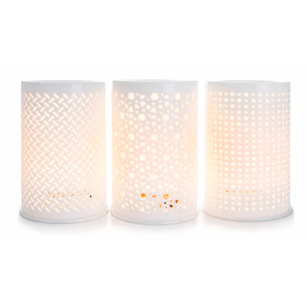 Hovedbilde Lyslykt hvit med LEDlys - ass . Høyde 16 cm